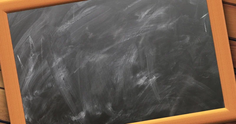 Ce qui distingue les quatre infractions, en un tableau